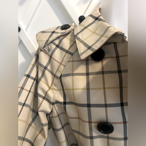 RARE Coach: Plaid short Trench Coat - Picture 2 of 7